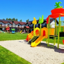 Plac zabaw dla dzieci w Oazie Spokoju Dębki